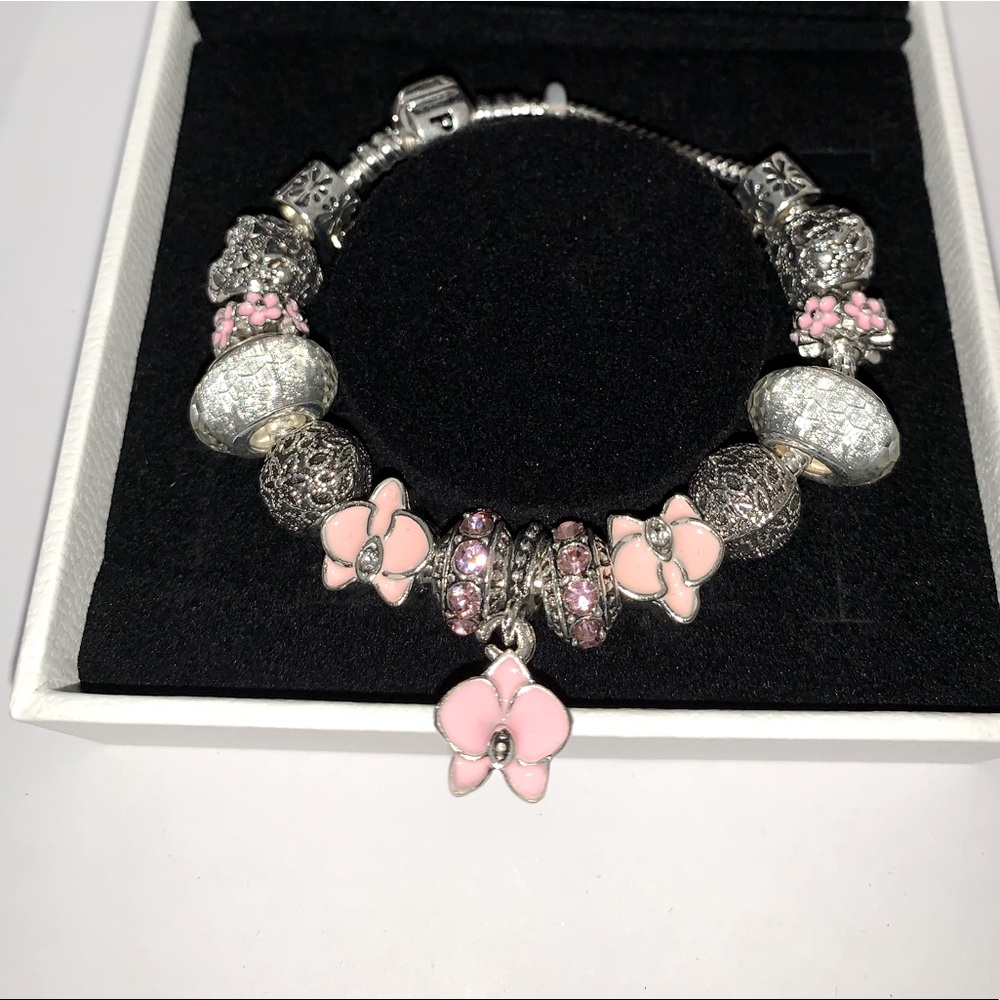 CHARM BRACELET